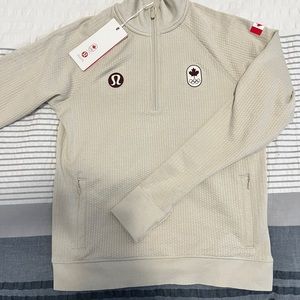 BNWT Lululemon Engineered Warmth 1/4 zip SOLD OUT
